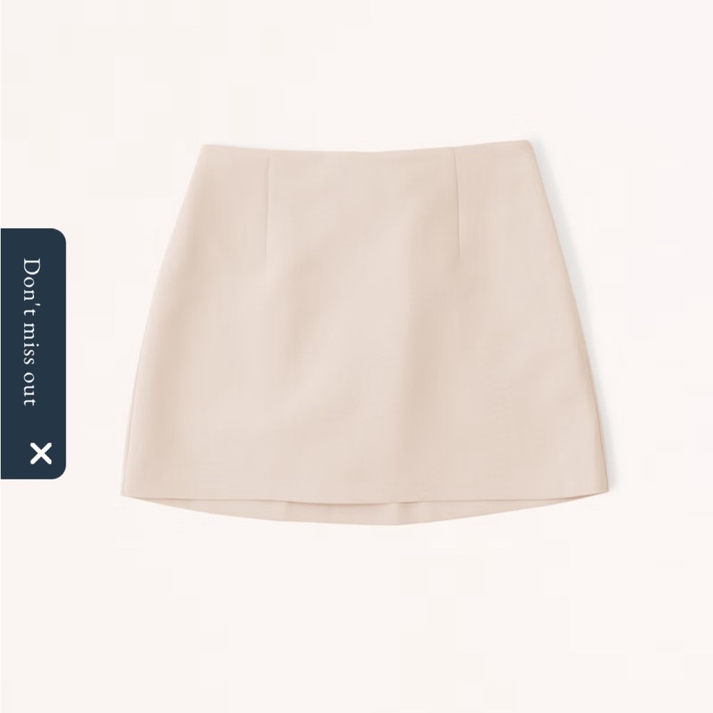 Abercrombie & Fitch The A&F Scarlett Mini Skort in Light Taupe Size Medium